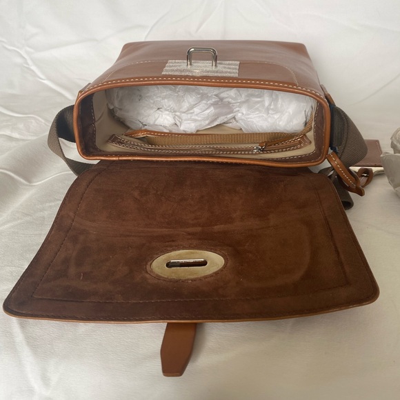 Dooney & Bourke Brown Leather Messenger Bag with Flap Closure - Picture 5 of 15